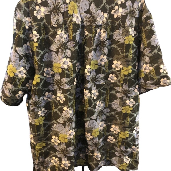 VanHeusen Mens Hawaiian Style short sleeve shirt Large loose fit - Picture 10 of 10